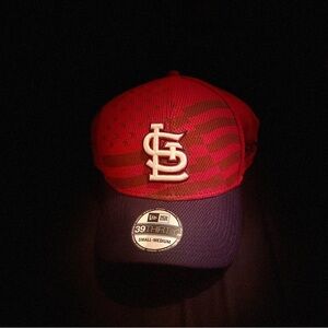 ST. LOUIS CARDINALS FITTED BASEBALL HAT